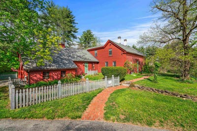 /international/us/29-averill-road-brookline-nh-110108154015/