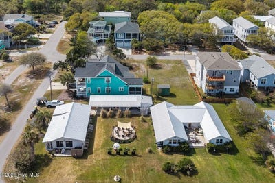 /international/us/636-644-s-third-avenue-kure-beach-nc-110107170316/