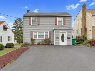 /international/us/222-edgewood-avenue-johnstown-pa-110120497074/