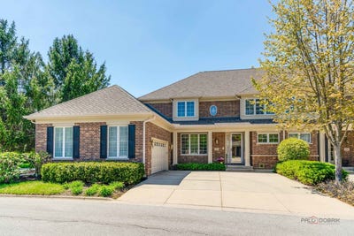 /international/us/2148-royal-ridge-drive-northbrook-il-110107818885/