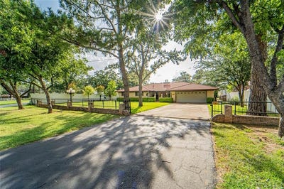 /international/us/3093-county-road-264-breckenridge-tx-110100624570/