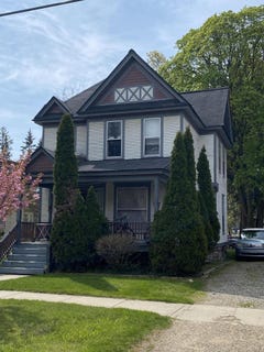 /international/us/611-minor-avenue-kalamazoo-mi-110104341643/