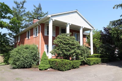 /international/us/562-578-park-avenue-e-meadville-pa-110107380629/