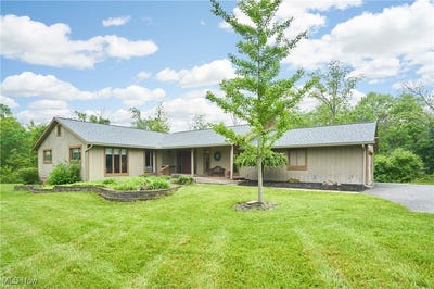 /international/us/3196-shade-road-akron-oh-110100130790/