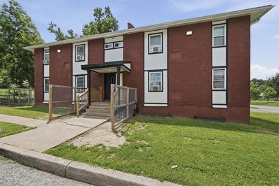 /international/us/5401-e-27th-terrace-kansas-city-mo-110108774541/