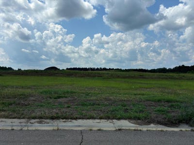 /international/us/acadia-street-lot-63-starkville-ms-110092863715/