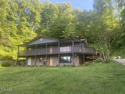 /international/us/261-rainbolt-street-butler-tn-110099723809/