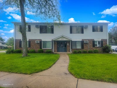 /international/us/370-echo-lane-aurora-il-110107048195/