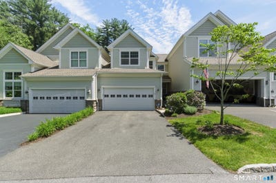 /international/us/72-ridgewood-drive-middlebury-ct-110108571594/