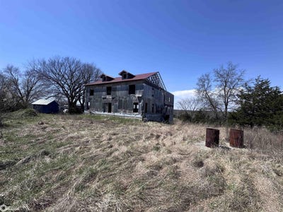 /international/us/underahl-road-davis-city-ia-110108470882/