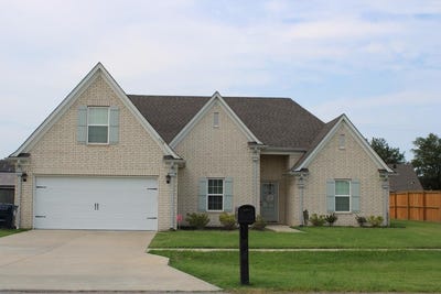 /international/us/1168-l-h-polk-drive-marion-ar-110109569641/