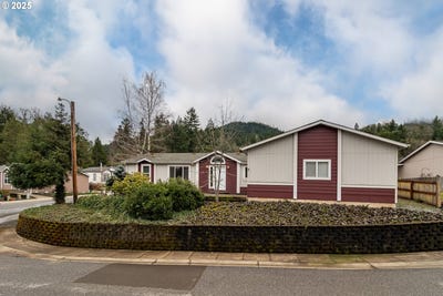 /international/us/115-samantha-way-canyonville-or-110097267794/