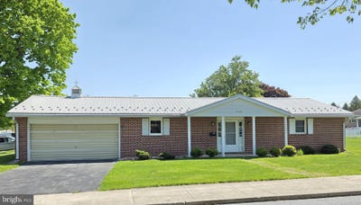 /international/us/17-oaklawn-boulevard-ephrata-pa-110108609501/