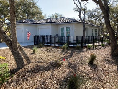 /international/us/2406-royal-oaks-trail-fulton-tx-110075517117/