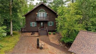 /international/us/25315-heartland-drive-nevis-mn-110101145487/