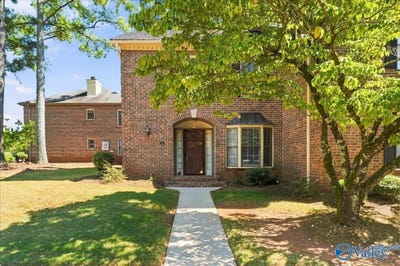 /international/us/305-drury-lane-sw-huntsville-al-110107877440/