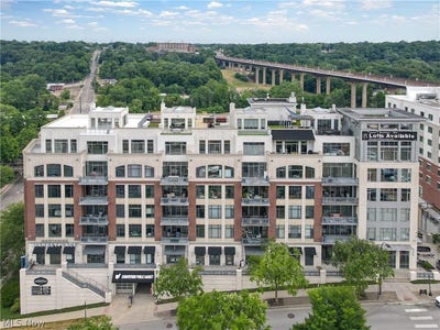 /international/us/21-furnace-street-unit-608-akron-oh-110092962363/