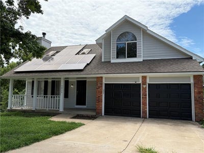 /international/us/1311-sw-25th-street-blue-springs-mo-110100677732/