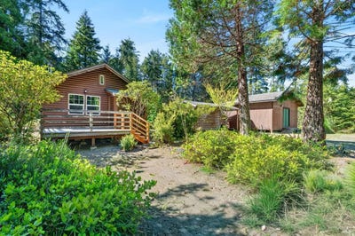 /international/us/3000-albion-ridge-h-road-albion-ca-110120515092/