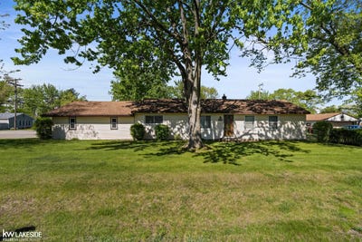 /international/us/46535-waco-shelby-twp-mi-110107993390/