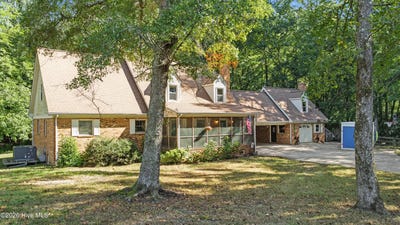 /international/us/735-daniels-road-corapeake-nc-110120715018/