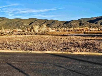 /international/us/651-gusdorf-rd-taos-nm-110104089687/