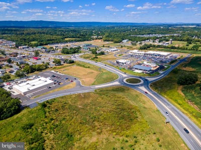 /international/us/7519-winchester-avenue-inwood-wv-110099888259/