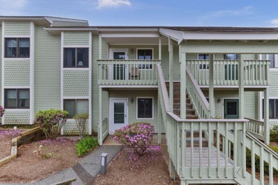 /international/us/77-chilton-lane-brewster-ma-110107847406/