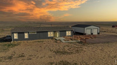 /international/us/41887-county-road-84-briggsdale-co-110108476310/