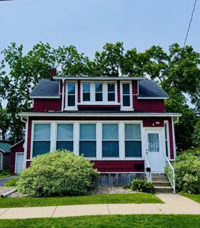 /international/us/339-w-south-st-oconomowoc-wi-110109162051/