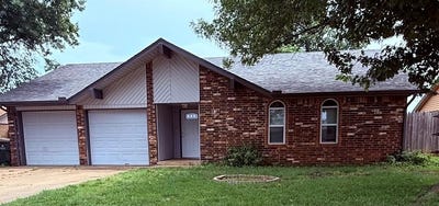 /international/us/3209-s-25th-street-chickasha-ok-110100216253/
