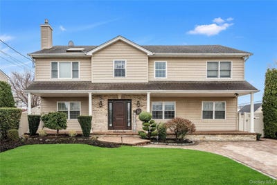 /international/us/69-thomas-avenue-bethpage-ny-110107192153/