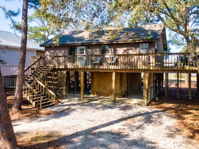 /international/us/718-cadillac-avenue-dauphin-island-al-110098042315/