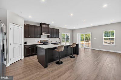 /international/us/9210-murdstone-lane-waldorf-md-110108742653/