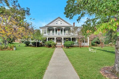 /international/us/506-n-main-street-abbeville-sc-110103121492/