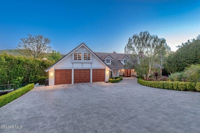 /international/us/5420-indian-trail-court-westlake-village-ca-110107394227/