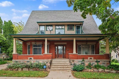 /international/us/115-e-elm-street-albion-mi-110119994267/