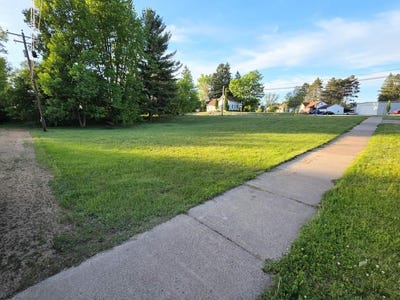 /international/us/903-grand-avenue-merrill-wi-110108448112/
