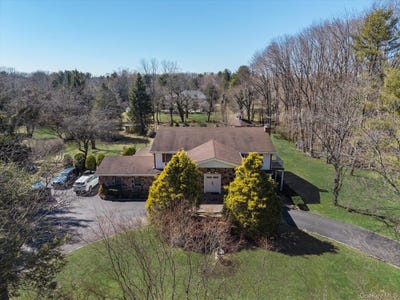 /international/us/glen-head-ny-110106696391/