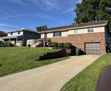 /international/us/127-birkewood-road-huntington-wv-110108476083/