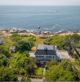 /international/us/8-rouse-rd-gloucester-ma-110119576704/