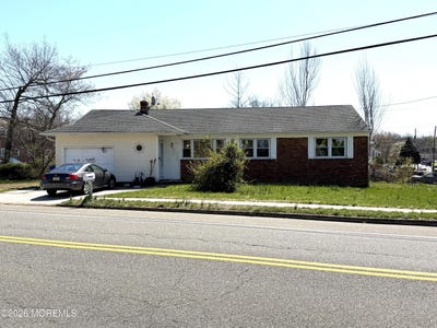/international/us/59-walnut-street-toms-river-nj-110107475210/