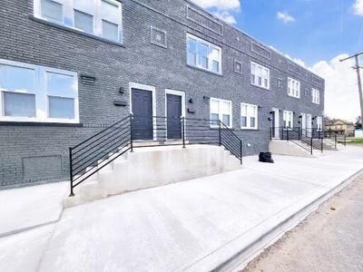 /international/us/369-s-17th-street-columbus-oh-110099737088/