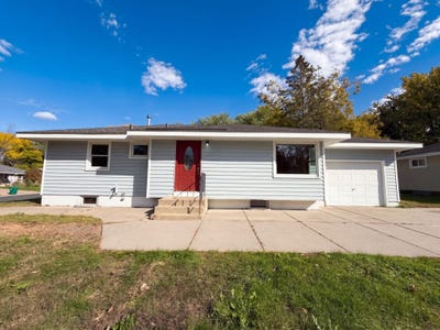 /international/us/5964-decatur-avenue-n-new-hope-mn-110120423947/