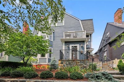 /international/us/176-medway-street-providence-ri-110109794384/