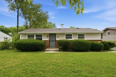 /international/us/16551-plymouth-drive-markham-il-110108663906/