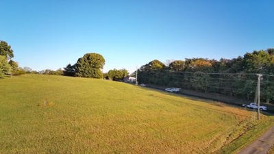 /international/us/moneta-rd-lot-2-moneta-va-110120684442/