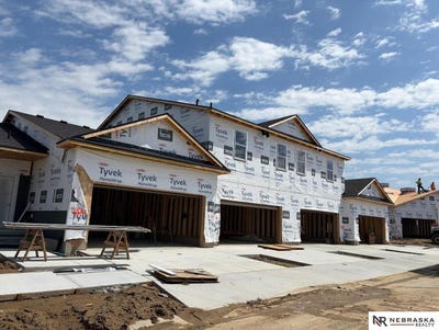 /international/us/4602-schilling-court-bellevue-ne-110108716930/