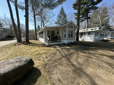 /international/us/150-chapel-road-wells-me-110107401647/