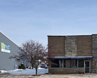 /international/us/127-s-main-street-plainwell-mi-110105507549/